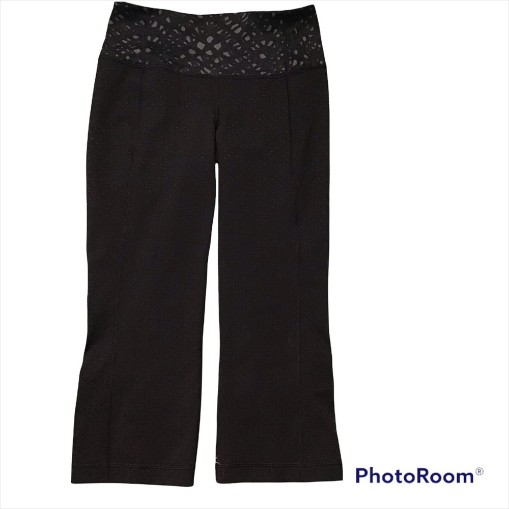 Lululemon Black Cropped Leggings size 4